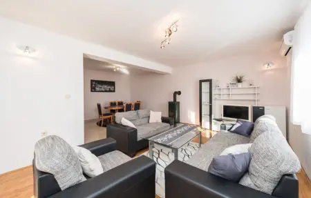 Location Maison 10 personnes à Bibinje - Photo 21