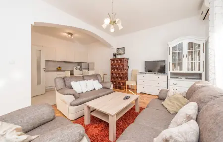 Location Maison 10 personnes à Bibinje - Photo 25