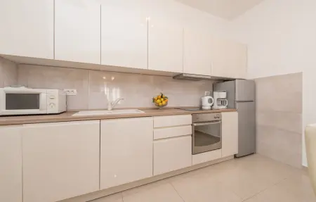 Location Maison 10 personnes à Bibinje - Photo 28