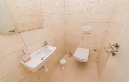 Location Maison 10 personnes à Bibinje - Photo 40