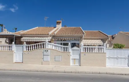 Location Maison 4 personnes à Torrevieja - Photo 2