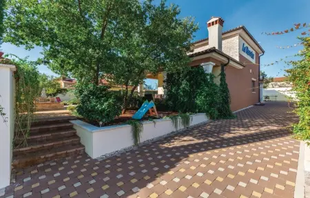 Location Maison 10 personnes à Vodnjan - Photo 14