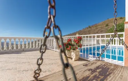 Location Maison 6 personnes à Corumbela - Photo 12