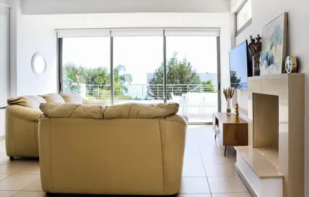 Location Maison 6 personnes à Miliou Paphos - Photo 2