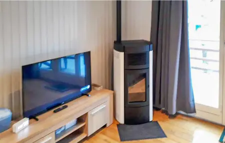 Location Maison 5 personnes à Somme Leuze - Photo 1