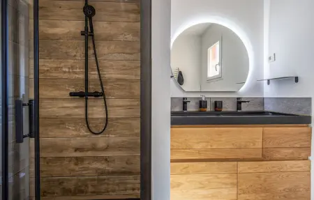 Location Maison 7 personnes à La Londe les Maures - Photo 23