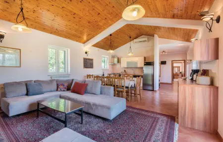 Location Maison 16 personnes à Liznjan - Photo 2