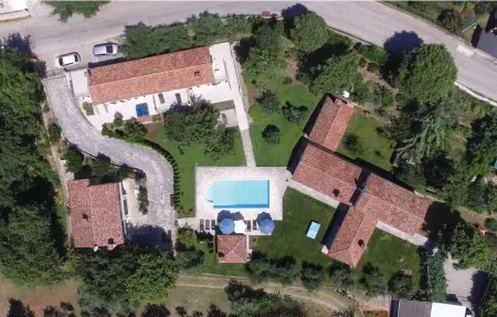 Location Maison 16 personnes à Liznjan - Photo 12