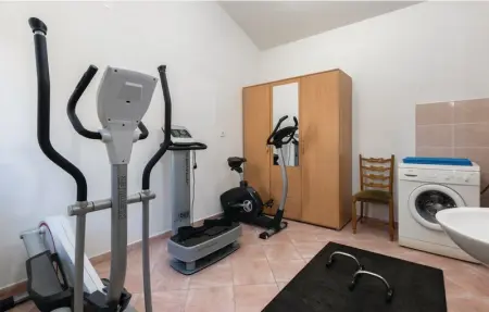 Location Maison 16 personnes à Liznjan - Photo 30