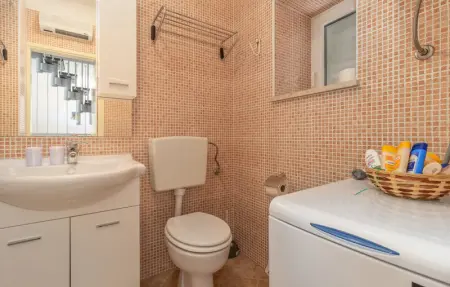 Location Maison 4 personnes à Novi Vinodolski - Photo 17