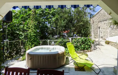 Location Maison 8 personnes à Mimice - Photo 10