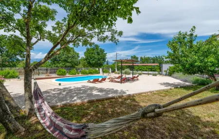 Location Maison 12 personnes à Pridraga - Photo 1