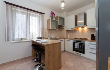 Location Maison 12 personnes à Pridraga - Photo 28