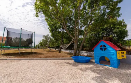 Location Maison 12 personnes à Pridraga - Photo 47