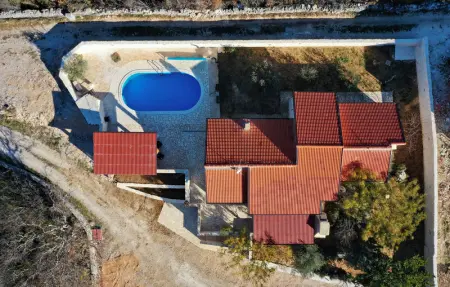 Location Maison 7 personnes à Pridraga - Photo 1