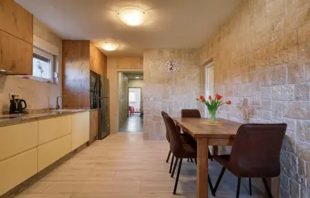 Location Maison 7 personnes à Pridraga - Photo 4