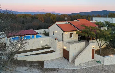 Location Maison 7 personnes à Pridraga - Photo 14