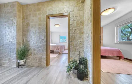 Location Maison 7 personnes à Pridraga - Photo 29