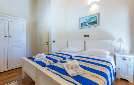 Location Maison 6 personnes à Mimice - Photo 32