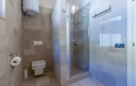 Location Maison 6 personnes à Mimice - Photo 36