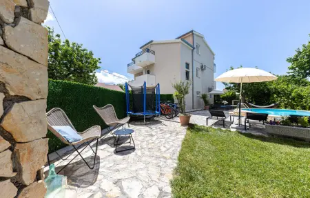 Location Maison 14 personnes à Zrnovnica - Photo 11