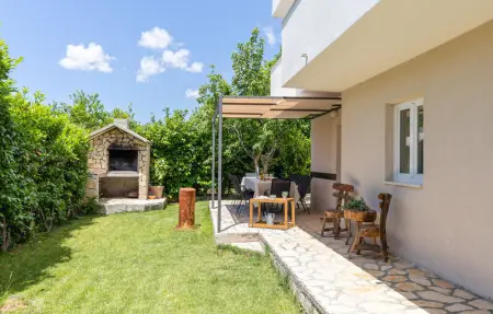 Location Maison 14 personnes à Zrnovnica - Photo 19