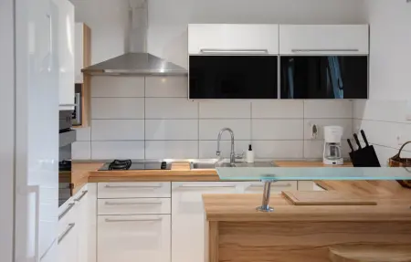 Location Maison 14 personnes à Zrnovnica - Photo 26