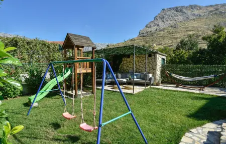 Location Maison 14 personnes à Zrnovnica - Photo 51