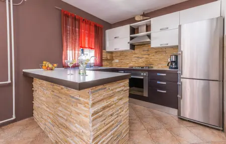 Location Maison 8 personnes à Bibinje - Photo 5