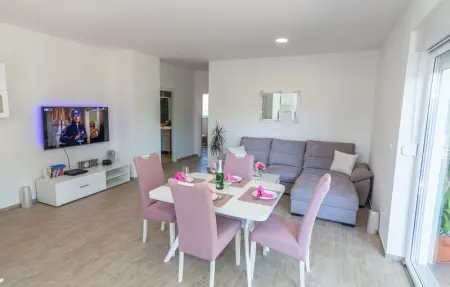 Location Maison 10 personnes à Donji Prolozac - Photo 22