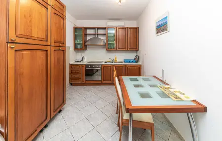 Location Maison 16 personnes à Okrug Donji - Photo 33