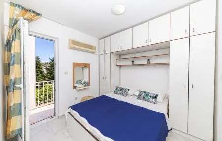 Location Maison 16 personnes à Okrug Donji - Photo 34