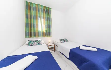 Location Maison 16 personnes à Okrug Donji - Photo 38