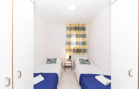 Location Maison 16 personnes à Okrug Donji - Photo 39