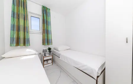 Location Maison 16 personnes à Okrug Donji - Photo 40