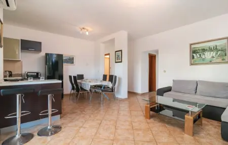 Location Maison 11 personnes à Supetar - Photo 2