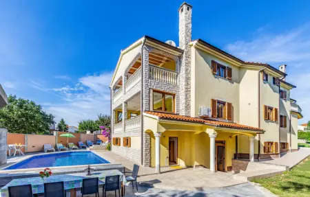 Location Maison 10 personnes à Medulin - Photo 8