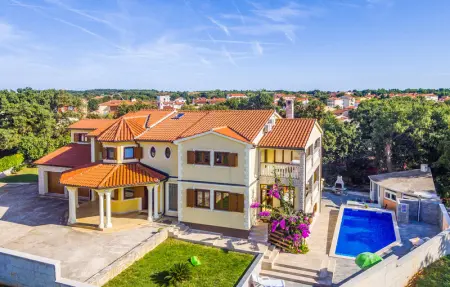 Location Maison 10 personnes à Medulin - Photo 11