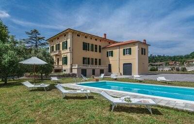 Villa Balbano, Maison 12 personnes à Lucca LU ITL422