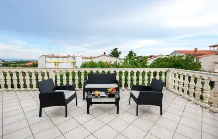 Location Maison 9 personnes à Liznjan - Photo 1