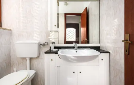 Location Maison 9 personnes à Liznjan - Photo 31