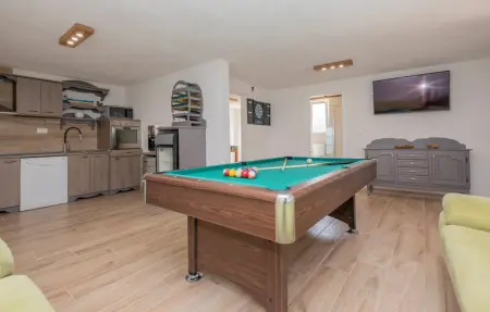 Location Maison 12 personnes à Donji Prolozac - Photo 4