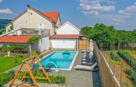 Location Maison 12 personnes à Donji Prolozac - Photo 12