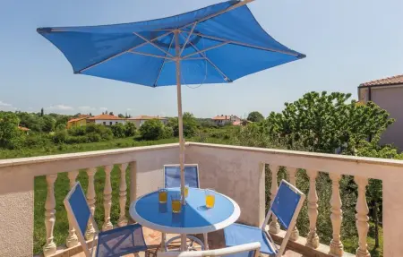 Location Appartement 5 personnes à Kastel - Photo 2