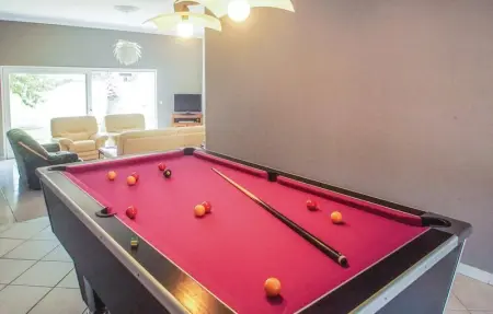 Location Maison 8 personnes à Milhaud - Photo 3