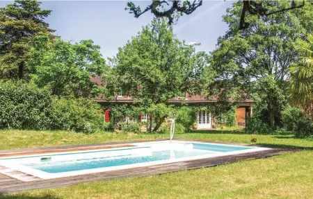 Location Maison 9 personnes à Beauchene - Photo 2