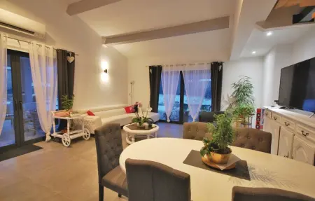 Location Maison 7 personnes à Callian - Photo 4