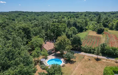 Location Maison 6 personnes à Pazin - Photo 1