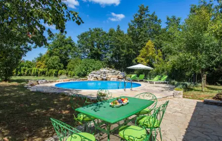 Location Maison 6 personnes à Pazin - Photo 11