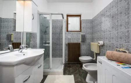 Location Maison 6 personnes à Pazin - Photo 23